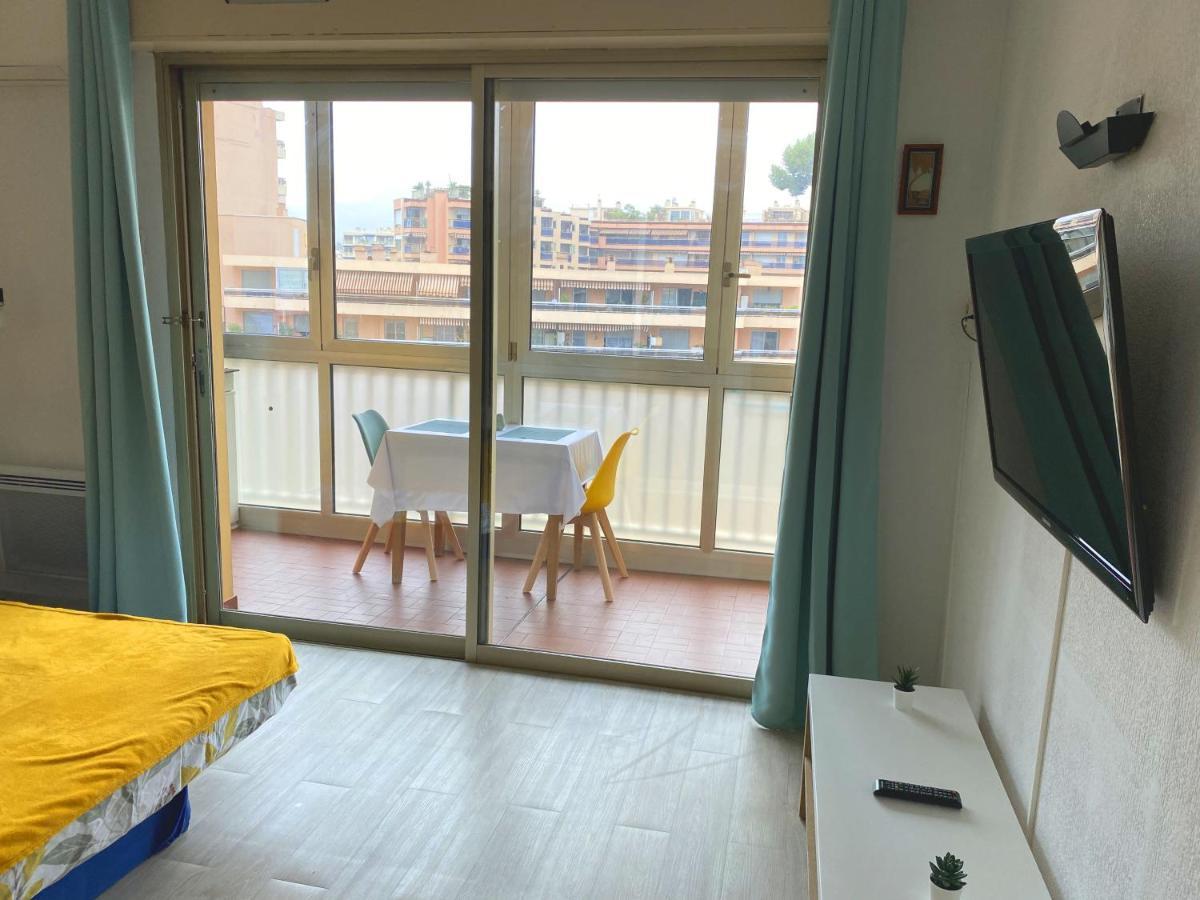 Coquet Logement Front De Mer Cagnes-sur-Mer Ngoại thất bức ảnh
