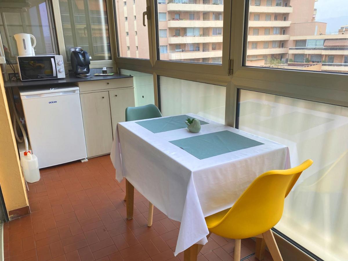 Coquet Logement Front De Mer Cagnes-sur-Mer Ngoại thất bức ảnh