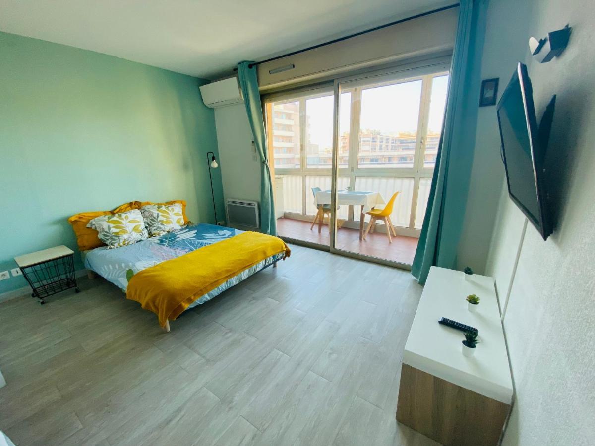 Coquet Logement Front De Mer Cagnes-sur-Mer Ngoại thất bức ảnh